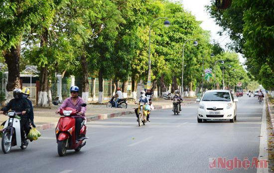 Đường Lê Mao (TP. Vinh). Ảnh: Ngọc Anh