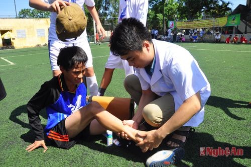 Kỹ thuật viên Cao Xuân Cường.