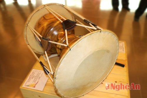 Đặc biệt tại đây những người bạn Hàn Quốc đã dành tặng rất nhiều nhạc cụ truyền thống - đó là
