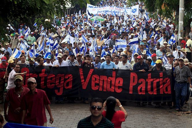 Người dân Nicaragua phản đối kênh đào do Trung Quốc xây dựng.Ảnh: Reuters