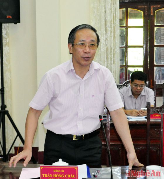 Đồng chí Trần Hồng Châu chủ trì hội nghị