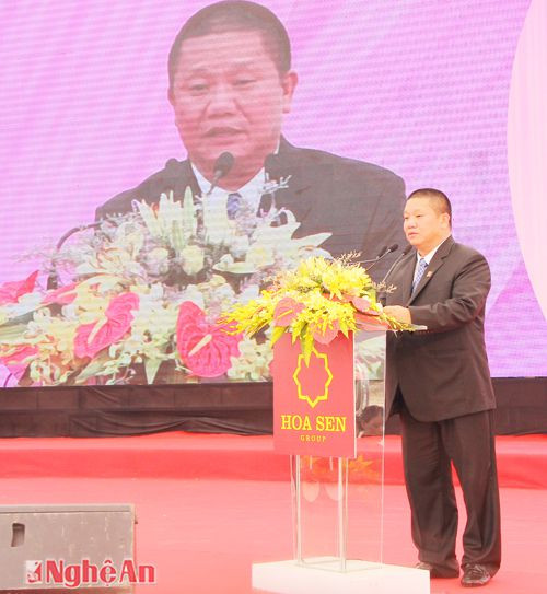 Ông Lê Phước Vũ - Chủ tịch HĐQT Tập đoàn Hoa Sen phát biểu tại lễ khởi công.