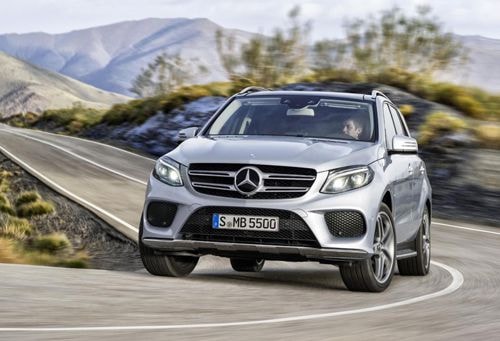  Mercedes GLE-class.