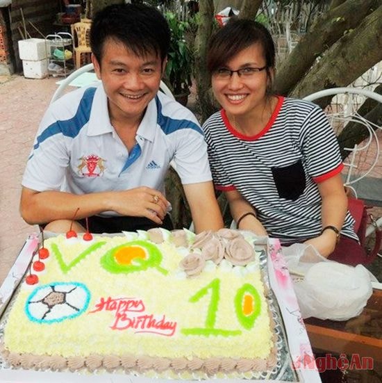 Hải Yến cùng thần tượng Văn Quyến.