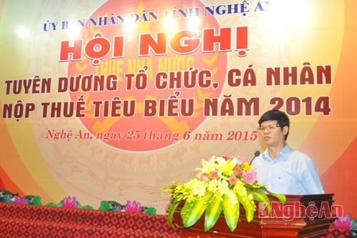 Đồng chí Lê Xuân Đại - Ủy viên Ban thường vụ tỉnh ủy, Phó chủ tịch Thường trực UBND Tỉnh Nghệ An, phát biểu tại hội nghị