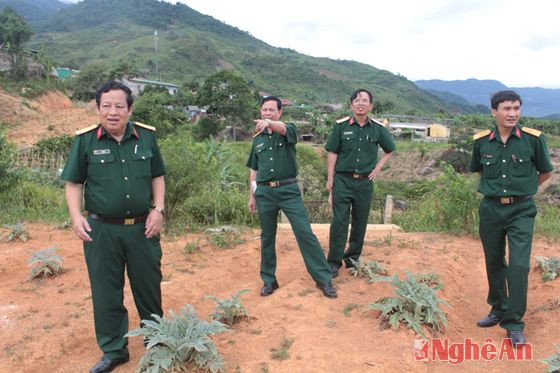 Đoàn công tác kiểm tra công tác tăng gia sản xuất tại Đoàn kinh tế Quốc phòng 4