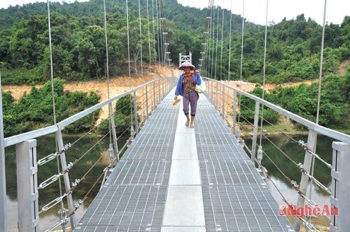  Cầu treo Làng Yên vừa được đưa vào sử dụng.