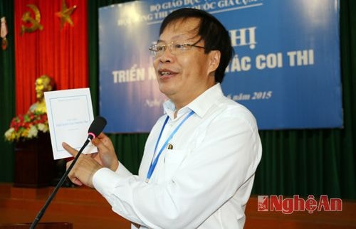 Giáo sư, Tiến sỹ Đinh Xuân Khoa - Hiệu trưởng, Cụm trưởng cụm thi số 25 giới thiệu về những điều chỉnh mới của Bọ Giáo dục và Đào tạo