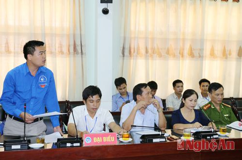 Để chuẩn bị cho kỳ thi THPT quốc gia, Nghệ An đã huy động hơn 5000 tình nguyện viên tham gia vào công tác tiếp sức mùa thi