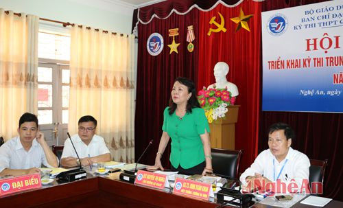 Đồng chí Nguyễn Thị Nghĩa yêu cầu các hội đồng thi thực hiện nghiêm túc quy chế thi