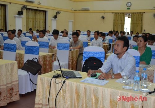 Toàn cảnh hội nghị