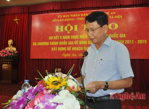 Đồng chí Vi Ngọc Quỳnh - Phó Giám đốc Sở Lao động Thương binh và xã hội, Phó trưởng ban VSTBPN tỉnh chủ trì Hội thảo.