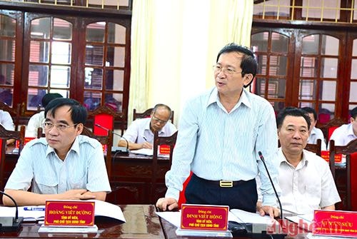 Đồng chí Đinh Viết Hồng - Phó Chủ tịch UBND tỉnh cho biết sẽ tiếp tục chỉ đạo quyết liệt để thích nghi, khắc phục hậu quả do thời tiết diễn biến cực đoan, đảm bảo sản lượng nông - lâm - ngư nghiệp