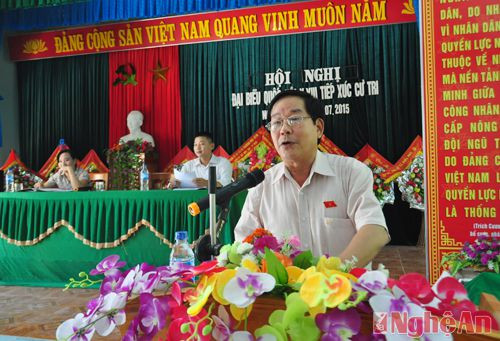 Đồng chí Trần Văn Hằng giải trình các vấn đề cử tri nêu