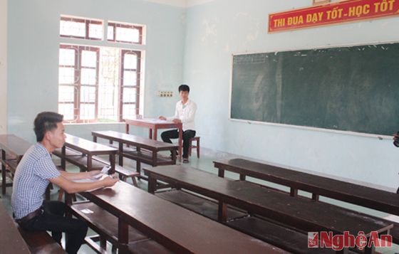 Một mình thí sinh Hải trong phòng thi môn Lịch sử