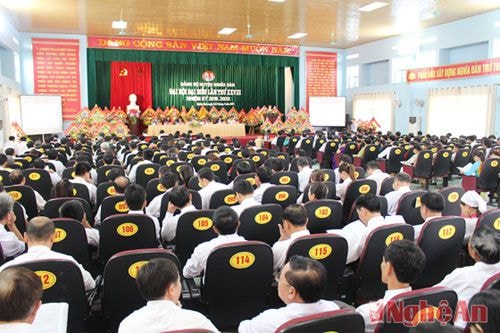 Quang cảnh Đại hội Đảng bộ huyện Nghĩa Đàn nhiệm kỳ 2015 -2020