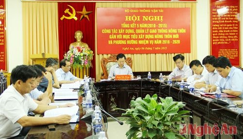 Phó chủ tịch UBND tỉnh Đinh Viết Hồng chủ trì tại điểm cầu Nghệ An