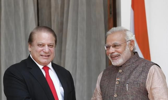 Thủ tướng Ấn Độ Narendra Modi và người đồng cấp Pakistan Nawaz Sharif tại New Delhi ngày 27/5/2014.