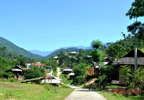 Đường lên Piêng Lâng