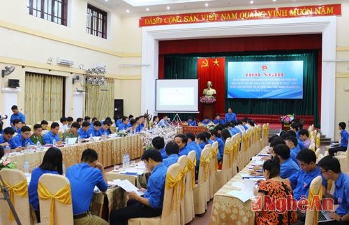 Cán bộ đoàn các cấp tham gia hội nghị