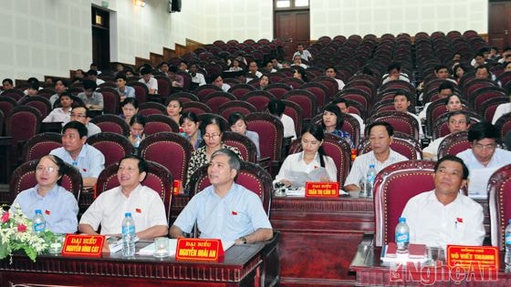 Các đại biểu tham dự kỳ họp