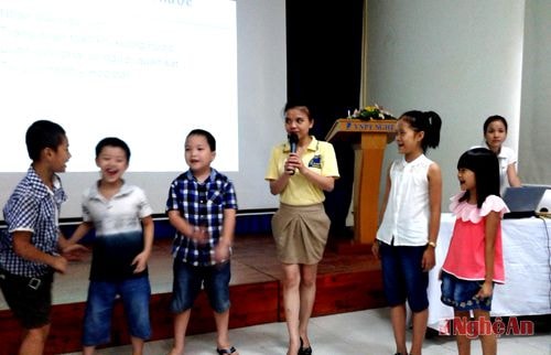 Một buổi học Kỹ năng sống mùa hè cho trẻ em từ 7 - 13 tuổi ở Trung tâm Tâm Việt (TP. Vinh)