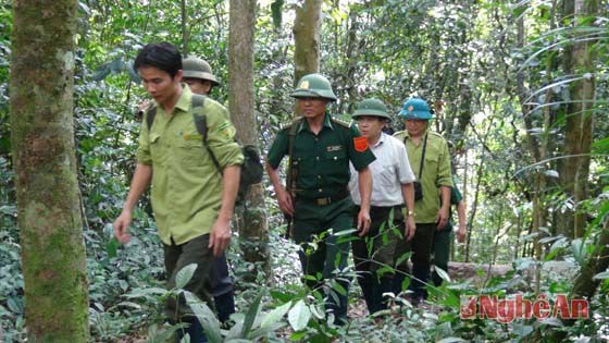 Để vào vùng biên giới này, chúng tôi phải được sự đồng ý của lực lượng biên phòng, đồng thời, có các lực lượng chức năng đưa đường