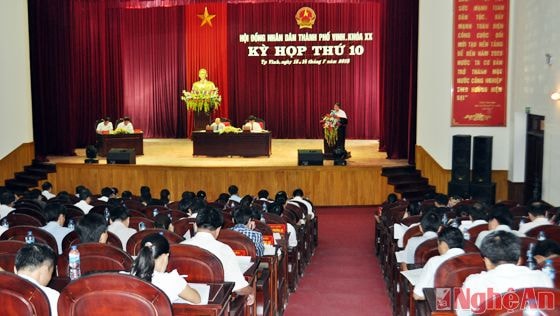 Quang cảnh kỳ họp thứ 10 HĐND thành phố Vinh nhiệm kỳ 2011 - 2016