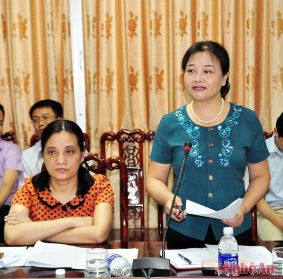 Đồng chí Lê Thị Hoài Nam - Phó trưởng ban Tổ chức Tỉnh ủy khẳng định vấn đề dân chủ trong Đảng đang được phát huy sâu rộng