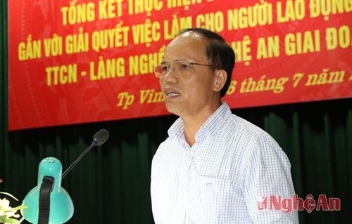 Đồng chí Đặng Cao Thắng - Phó Giám đốc Sở Lao động Thương binh và xã Hội khẳng định nhờ đề án 5727 đã góp phần nâng cao chất lượng lao động và mở rộng quy mô, chất lượng hoạt động của các làng nghề