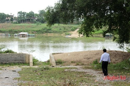 Bến phà Diên Tiên cũ (Lưu Sơn) một trong những địa điểm đánh phá của không quân Mỹ.