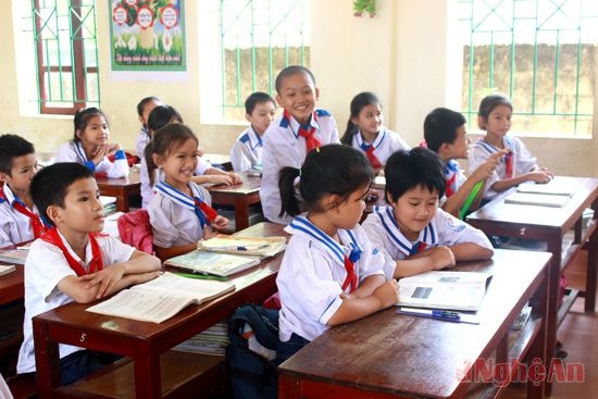 Giờ tự học của học sinh Trường Tiểu học Diễn Quảng (Diễn Châu).