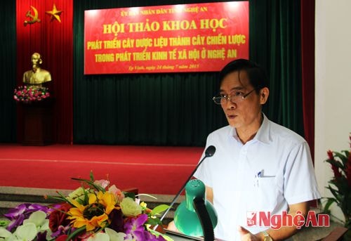 Đồng chí Trần Quốc Thành, Giám đốc Sở Khoa học và Công nghệ phát biểu đề dẫn hội nghị.