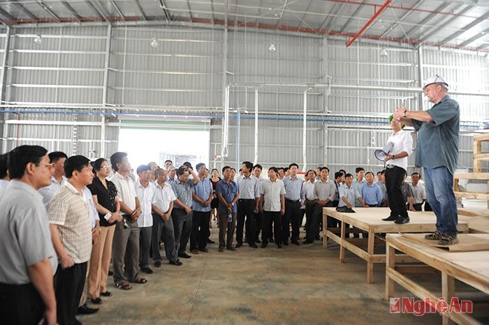 Chuyên gia Đức giới thiệu về công nghệ và sự vận hành của dây chuyền