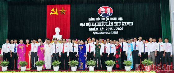 Ban Chấp hành Đảng bộ huyện Nghi Lộc khóa XXVIII, nhiệm kỳ 2015 - 2020 gồm 42 đồng chí ra mắt và nhận nhiệm vụ trước đại hội