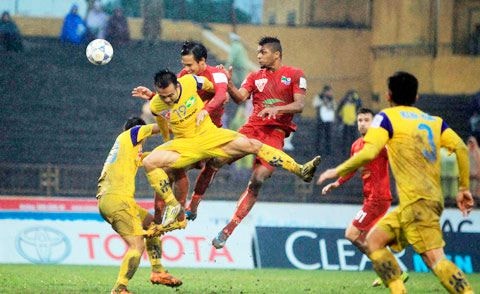 FLC Thanh Hoá gặp SLNA sẽ là trận cầu tâm điểm vòng 19.
