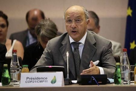Ngoại trưởng Pháp Laurent Fabius phát biểu khai mạc cuộc gặp chính thức cấp bộ trưởng để chuẩn bị cho hội nghị thượng đỉnh COP21 tại Paris hôm 20/7. Ảnh: Reuters.