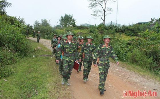 Vị trí đóng quân trải dài trên vùng biên giới heo hút, hiểm trở,