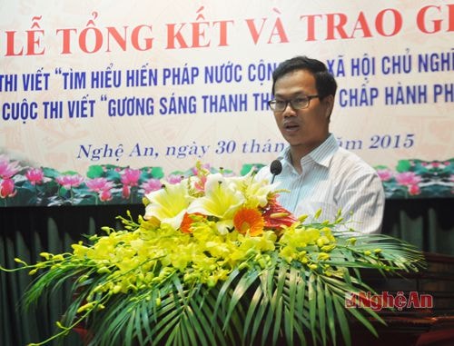 Đồng chí Đỗ Xuân Lân- Quyền vụ trưởng vụ PBGDPL ( Bộ Tư Pháp)mong muốn cấp ủy, chính quyền các cấp trên địa bàn tỉnh Nghệ An sẽ tiếp tục triển khai nhiều giải pháp  để công tác tuyên truyền phổ biến giáo dục pháp luật