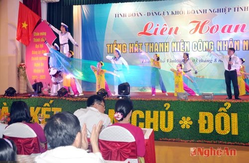 Tiết mục của đoàn thanh niên 