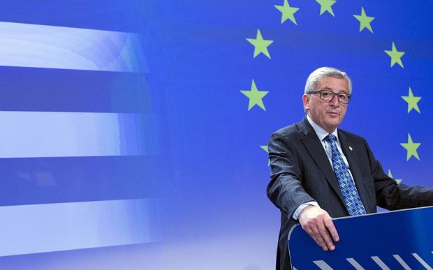 Ông Jean-Claude Juncker nhấn mạnh, gói cứu trợ đã gửi đi một thông điệp rõ ràng và dứt khoát: Hy Lạp chắc chắn vẫn sẽ là một thành viên của khu vực đồng Euro. 