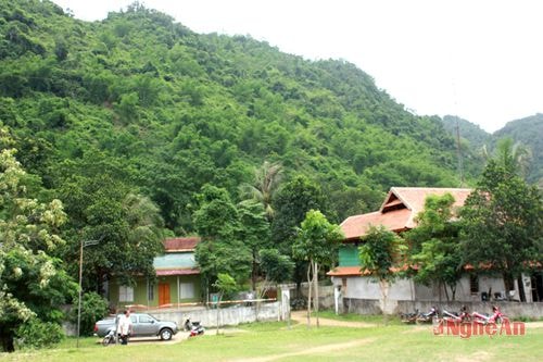 Bản Mỏng (xã Cắm Muộn) từng được xem như điểm trung tâm của Mường Quàng.