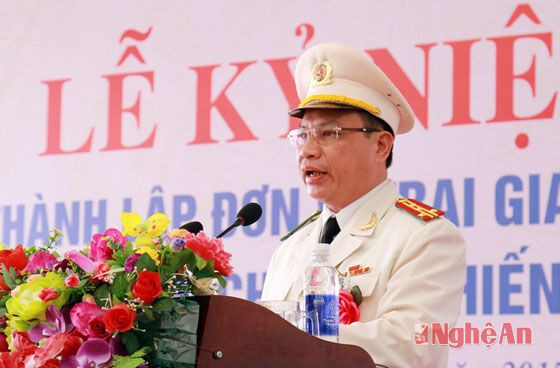 Thượng tá Phan Đình Thành,Giám thị Trại giam số 3 phát biểu khai mạc buổi lễ