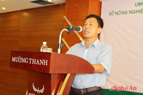 Ông Trương Minh Châu, trưởng phòng Trồng trọt- Sở NN&PTNT khia mạc hội nghị