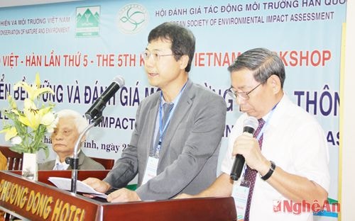 GS Hong Sang-Pyo, Phó Chủ tịch KSEIA nhận định trên thế giới đã và đang trải qua những thay đổi nhanh chóng, cần tìm giải pháp khắc phục tác động tiêu cực của sự phát triển công nghiệp lên môi trường công nghiệp nông thôn để tiến đến phát triển bền vững.