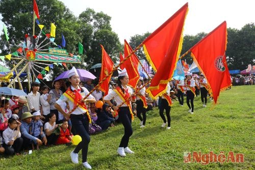 Màn nghi thức diễu hành này đã được các em tập dượt hơn 1 tháng nay