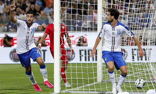 Giống trận lượt đi trên sân khách, Pelle (số 20) vẫn là người trực tiếp mang về cho Italy ba điểm trước Malta trên sân nhà Firenze. Ảnh: Reuters.