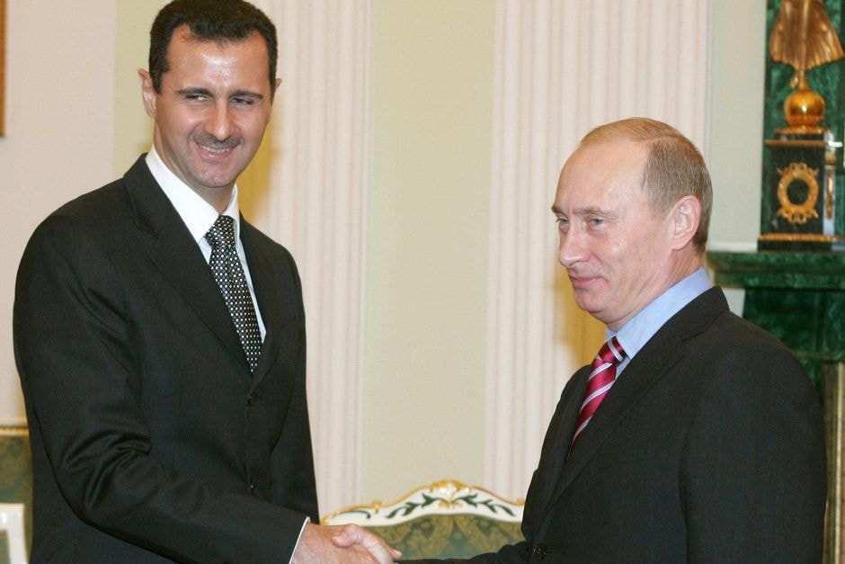 Tổng thống Putin và người lãnh đạo bên phía Syria Bashar al-Assad trong một chuyến viếng thăm cách đây không lâu  Nguồn: ABCnet