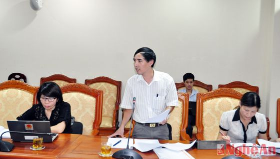 Ông Nguyễn Tông Đức - Công tác viên Pháp luật của Đoàn ĐBQH tỉnh đề nghị cần bổ sung chế tài đối với các đối tượng chịu giám sát