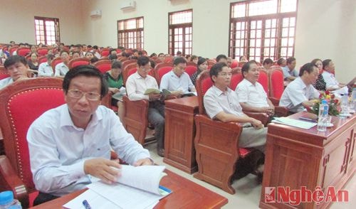 các đại biểu tham dự hội nghị tập huấn